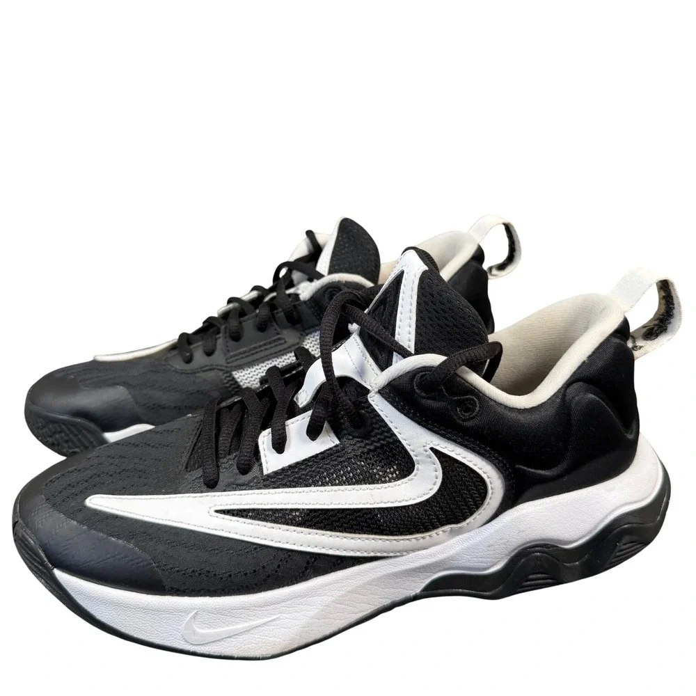 Nike Giannis Immortality 3 Basketball Shoe Kids 8 Black White Sneaker DZ7533-003